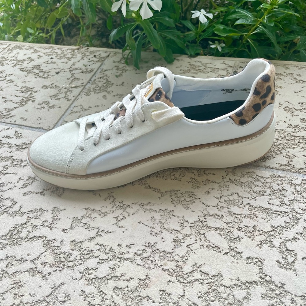 Cole Haan GrandPro Women’s Size 8 Sneakers